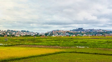 Travels to Tana (Antananarivo): Responsible Rainbow in Madagascar